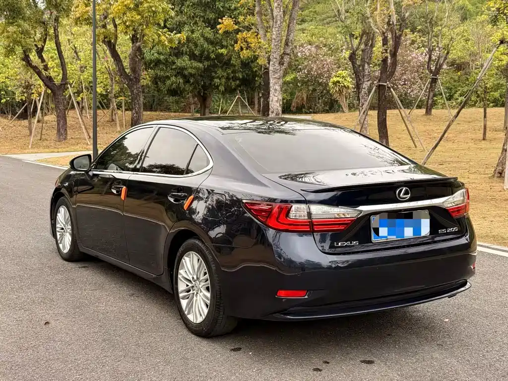 Lexus ES 2015 200 Elite