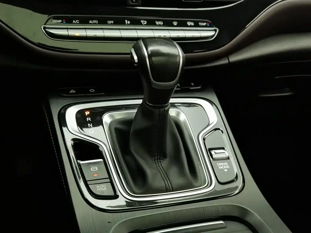 GAC Motor Trumpchi M6 — миниатюра 13