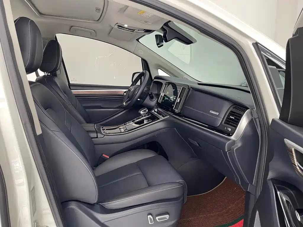 GAC Motor Trumpchi M8 — миниатюра 14