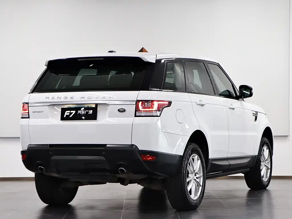 Land Rover Range Rover Sport 2016 3.0 SDV6 HSE DYNAMIC