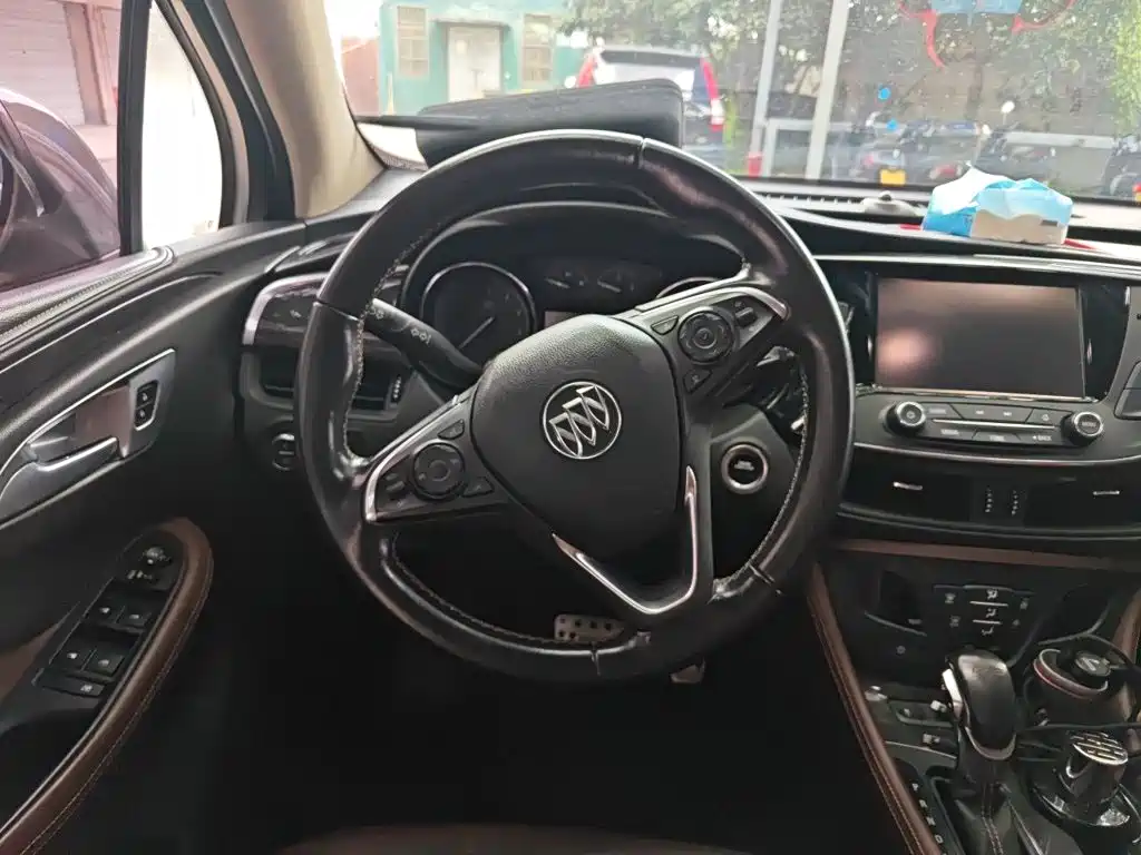 Buick Envision Plus — миниатюра 3