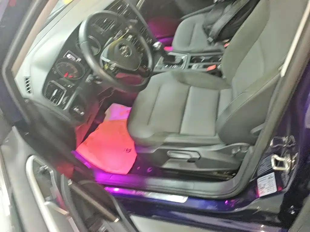 Volkswagen Golf — миниатюра 15