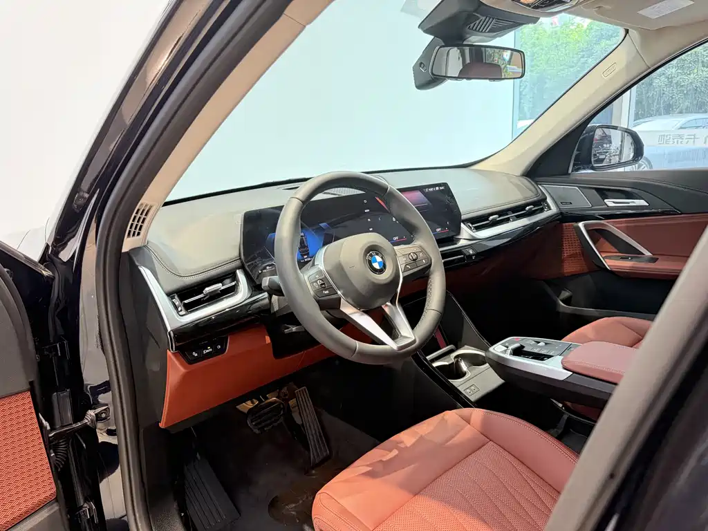 BMW X1 2025 sDrive25Li X