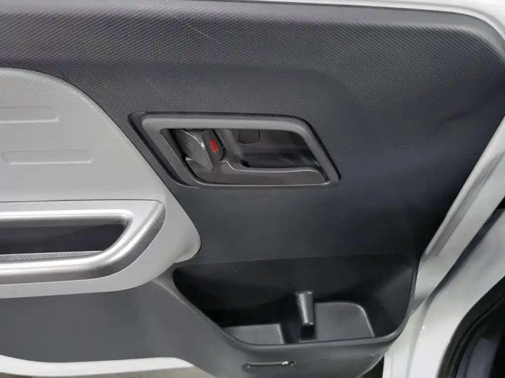 Wuling Sunshine EV 2025 305km