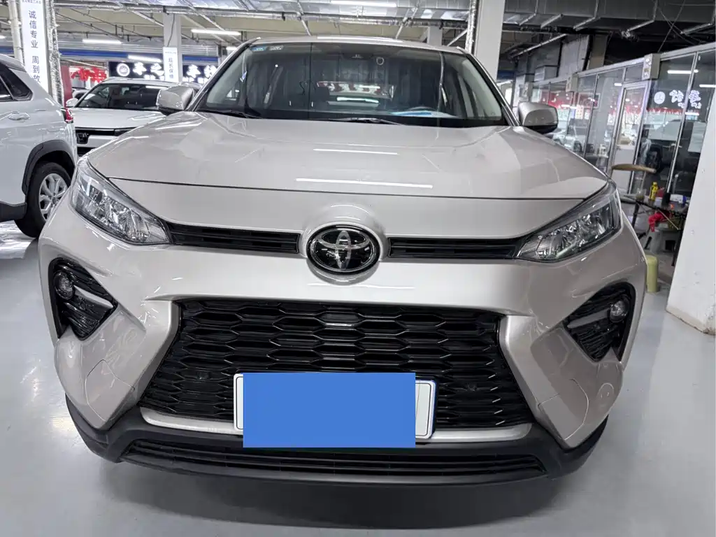 Toyota Wildlander — миниатюра 2