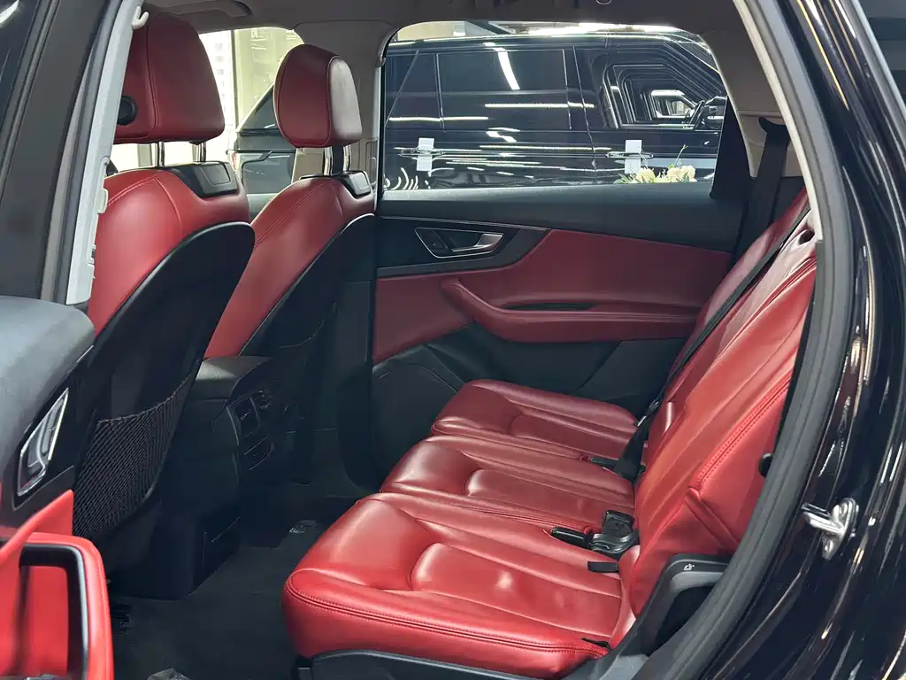 Audi Q7 2016 40 TFSI S line Sport