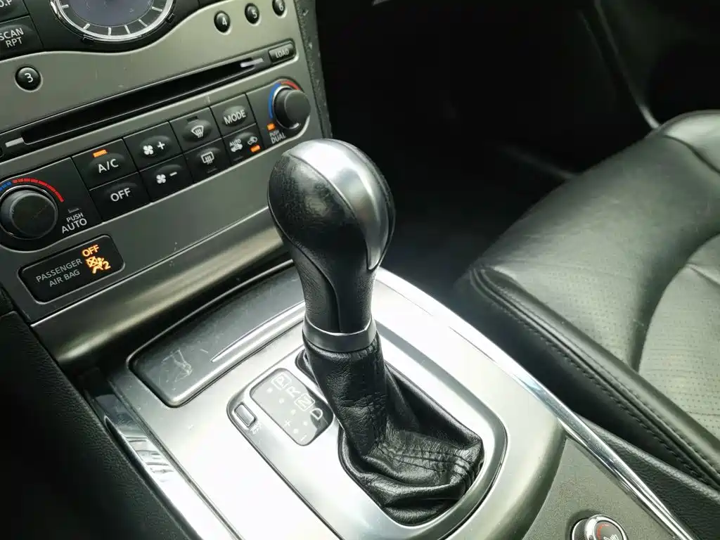 Infiniti G — миниатюра 13
