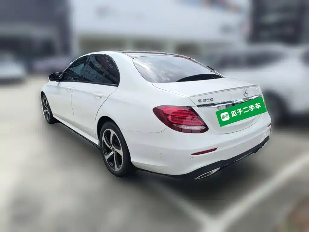 Mercedes-Benz E-Class — миниатюра 25