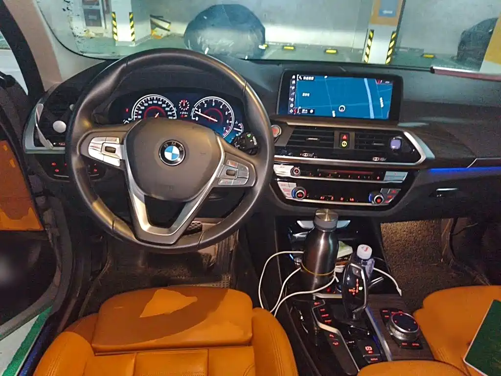 BMW X3 — миниатюра 13