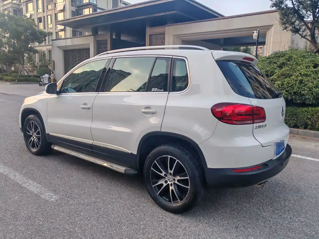 Volkswagen Tiguan — миниатюра 6