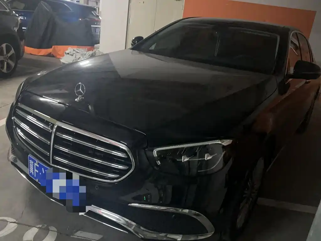 Mercedes-Benz E-Class 2023