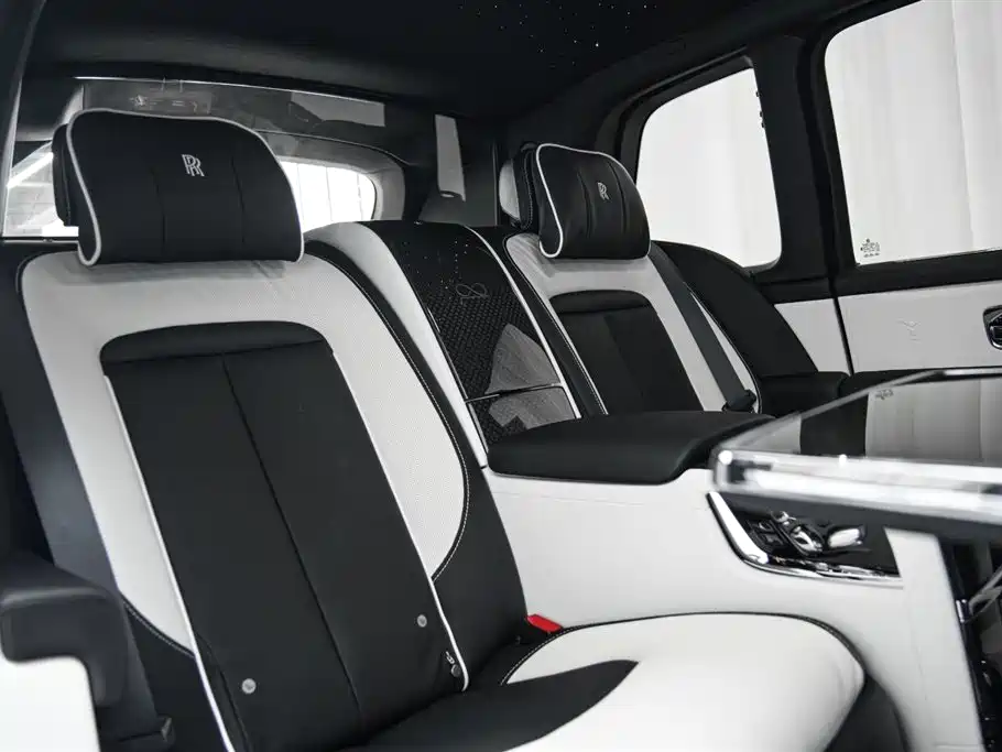 Rolls-Royce Cullinan — фотографии объявления, Фото 13