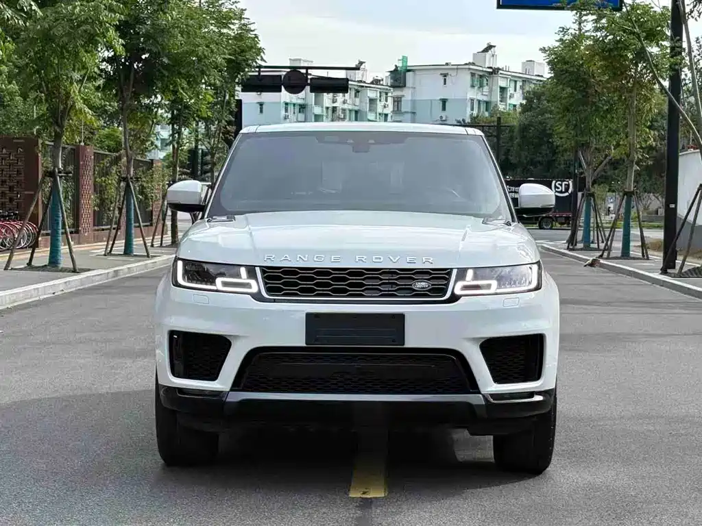 Land Rover Sport PHEV — миниатюра 2