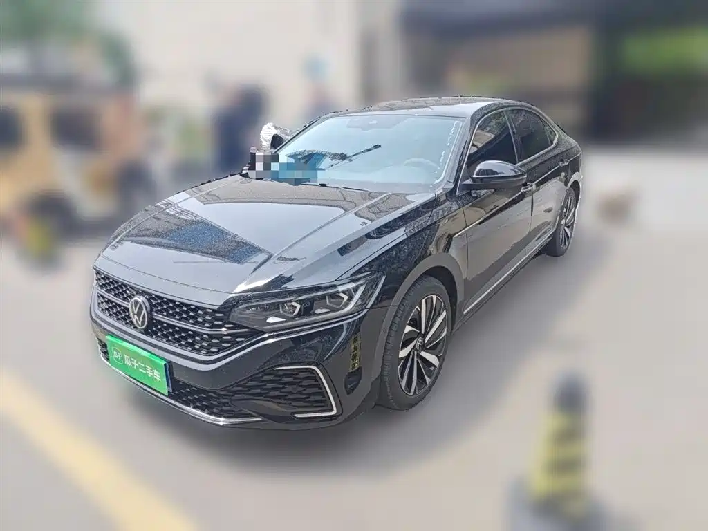 Volkswagen Passat 2022
