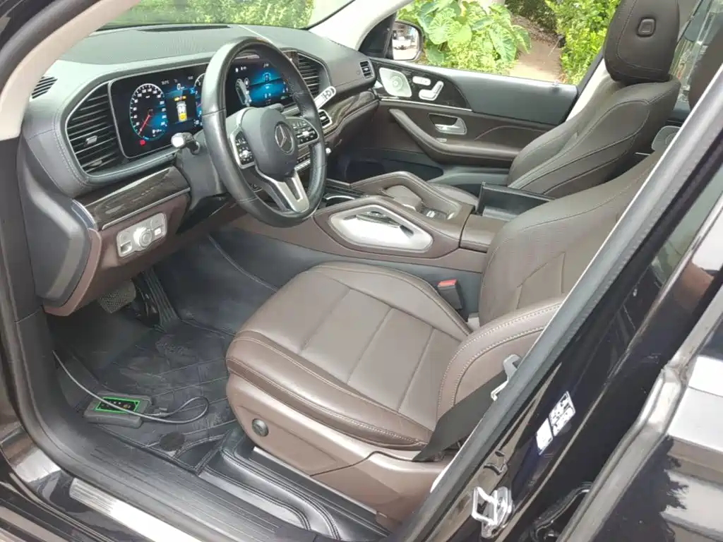 Mercedes-Benz GLE (Import) — миниатюра 15