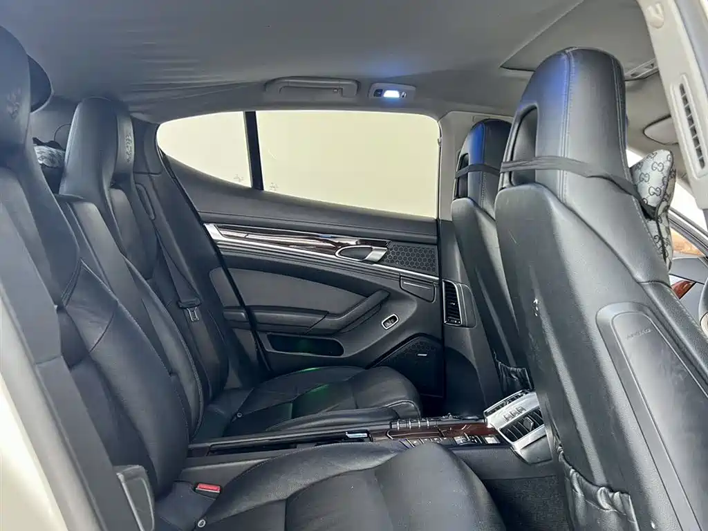 Porsche Panamera 2012 Panamera S Hybrid 3.0T