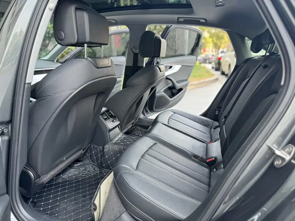 Audi A4L — миниатюра 7