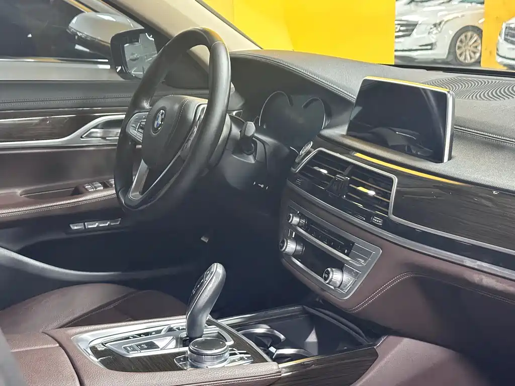 BMW 7 Series 7 2017 730Li Luxury