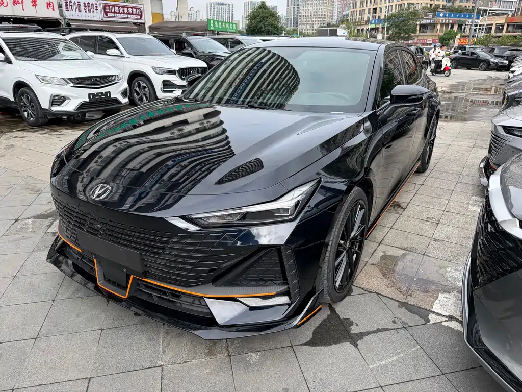 Changan UNI-V 2022
