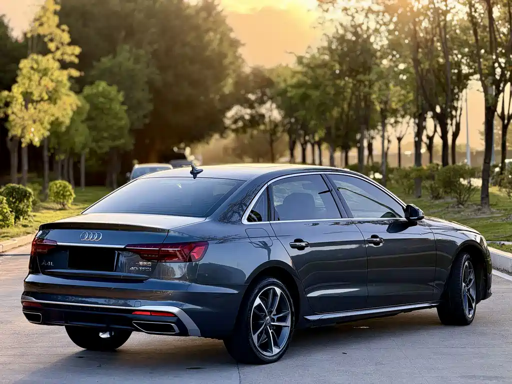 Audi A4L — миниатюра 11