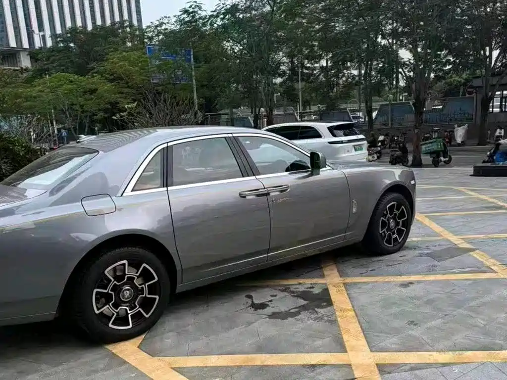 Rolls-Royce Ghost 2010 6.6T Standard