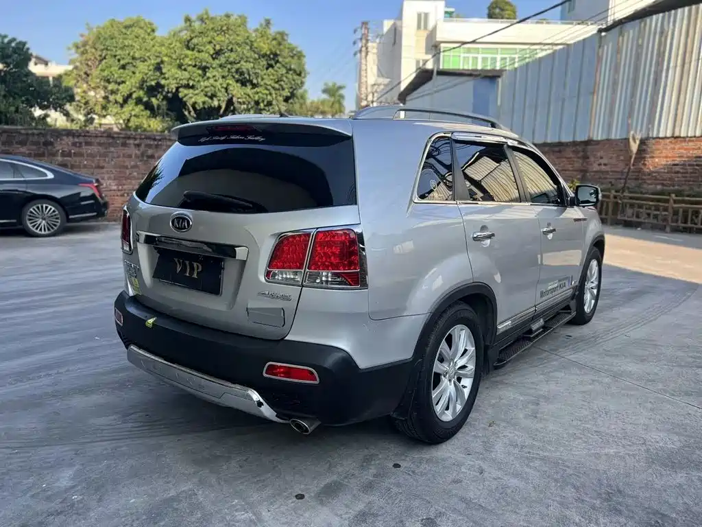 Kia Sorento — миниатюра 4