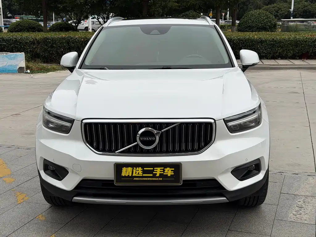 Volvo XC40 — миниатюра 2