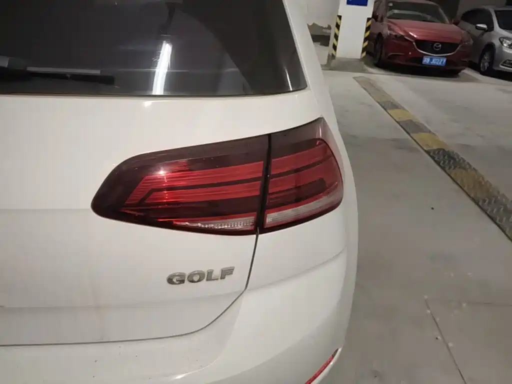 Volkswagen Golf — миниатюра 8