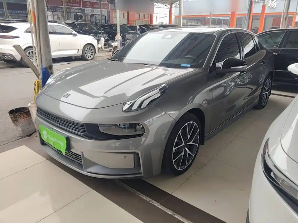 Lynk & Co 03 — миниатюра 2