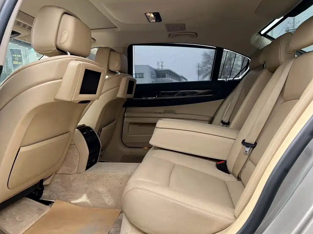 BMW 7 Series 7 2009 730Li Lead