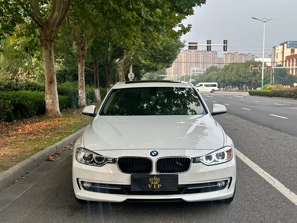 BMW 3 Series — миниатюра 2