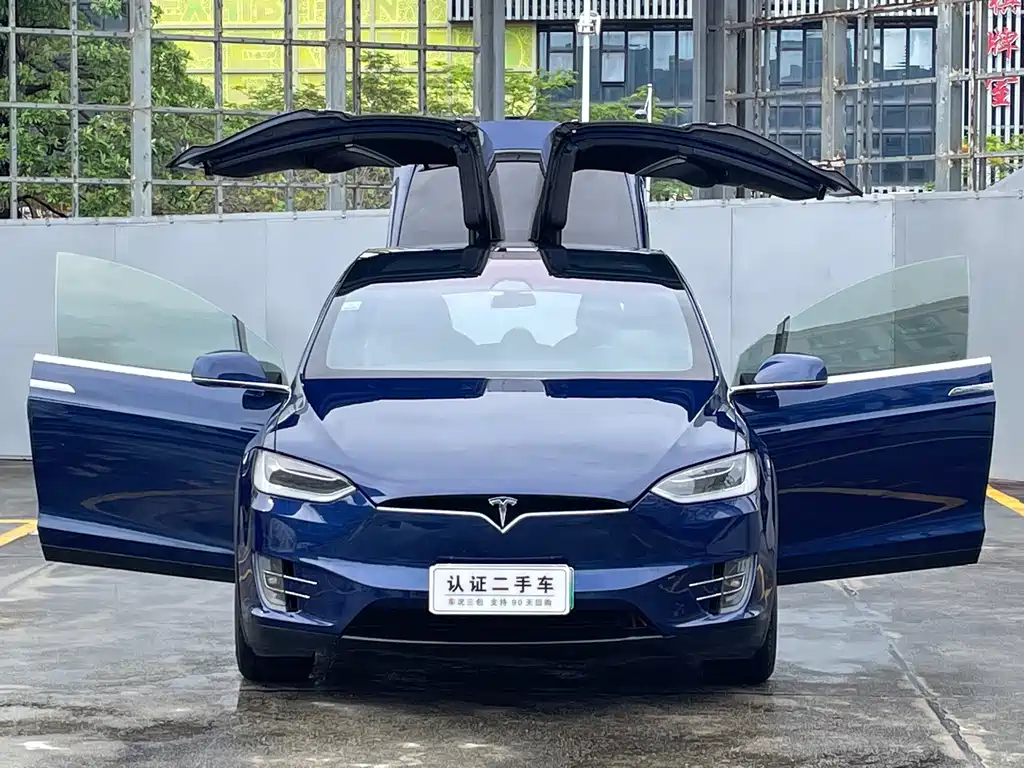 Tesla Model X 2018