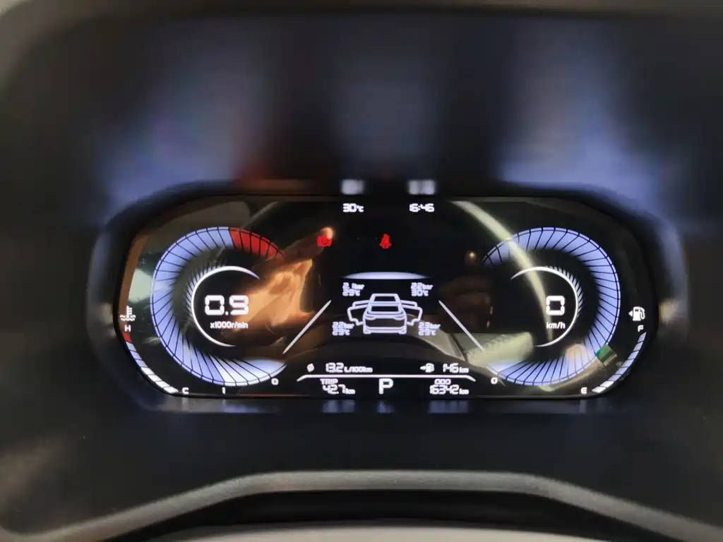 Geely Emgrand — миниатюра 9