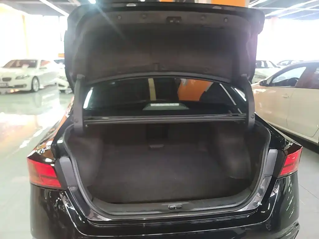 Nissan Teana — миниатюра 19