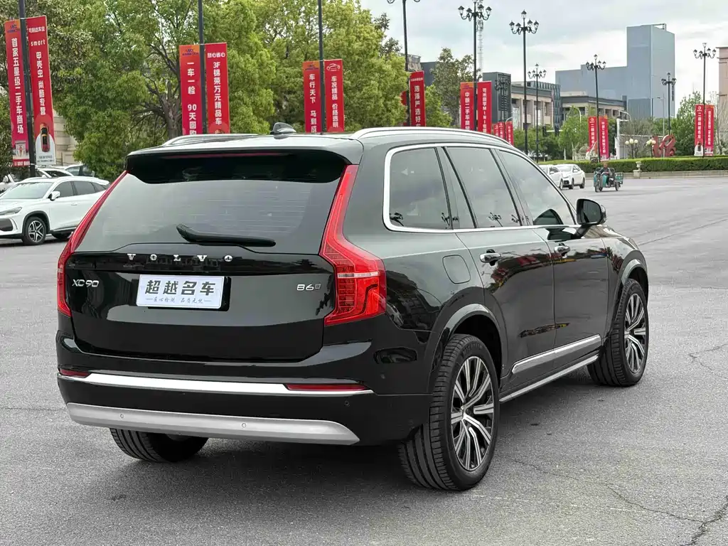 Volvo XC90 — миниатюра 18