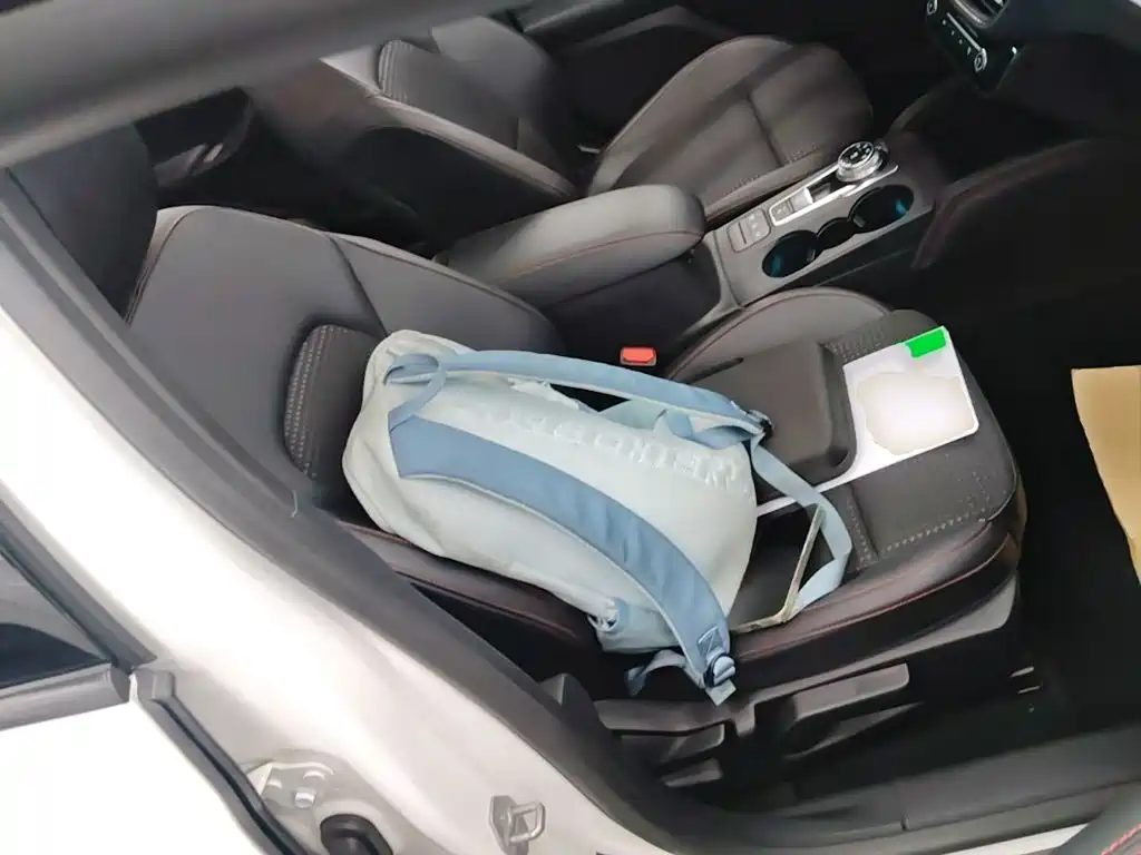 Ford Focus — миниатюра 25