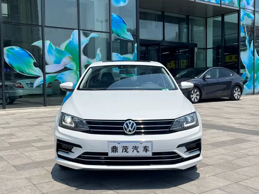 Volkswagen Sagitar 2018 280TSI DSG