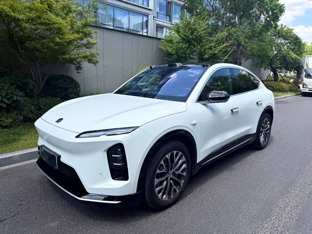 Nio EC6 2025