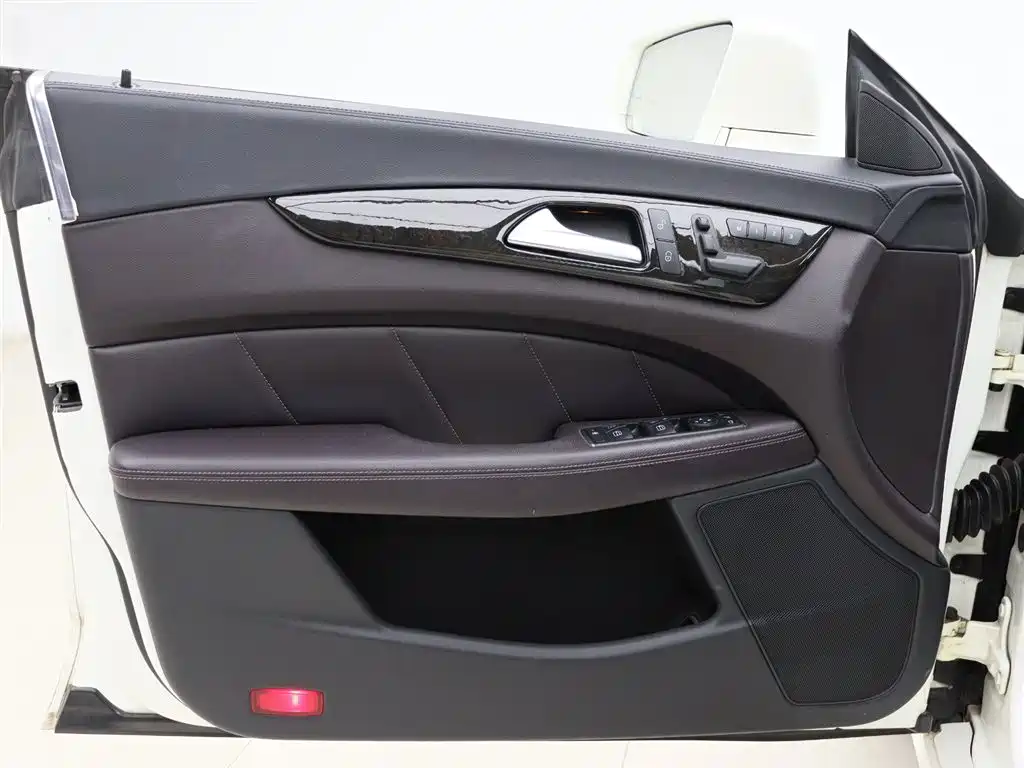 Mercedes-Benz CLS 2012 CLS 300 CGI
