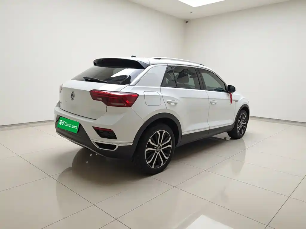 Volkswagen T-Roc — миниатюра 4