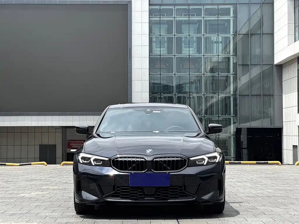 BMW 3 Series 3 2025 330i M Sport