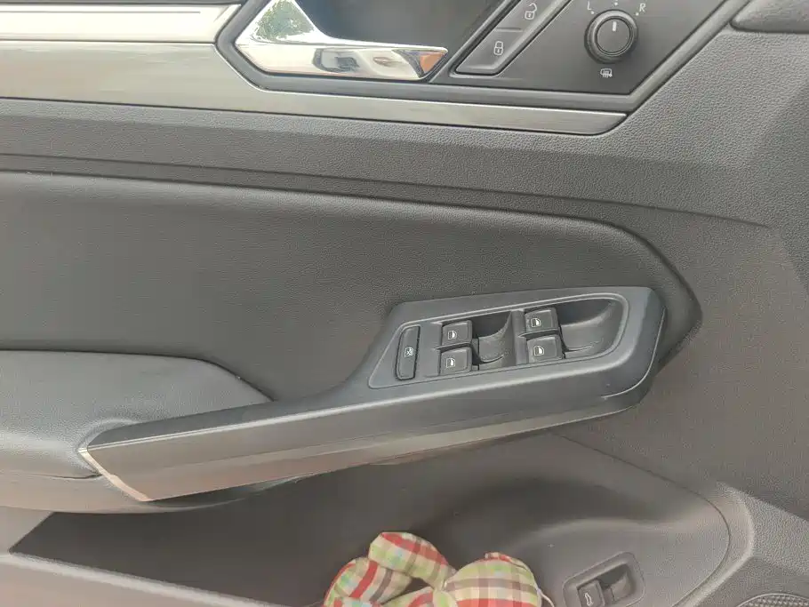 Volkswagen Lamando — миниатюра 7