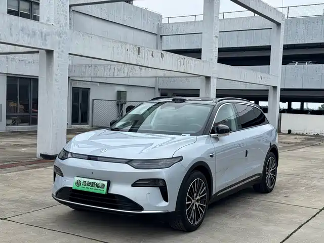 2025 Leapmotor C11