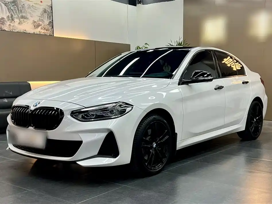 BMW 1 Series 2022