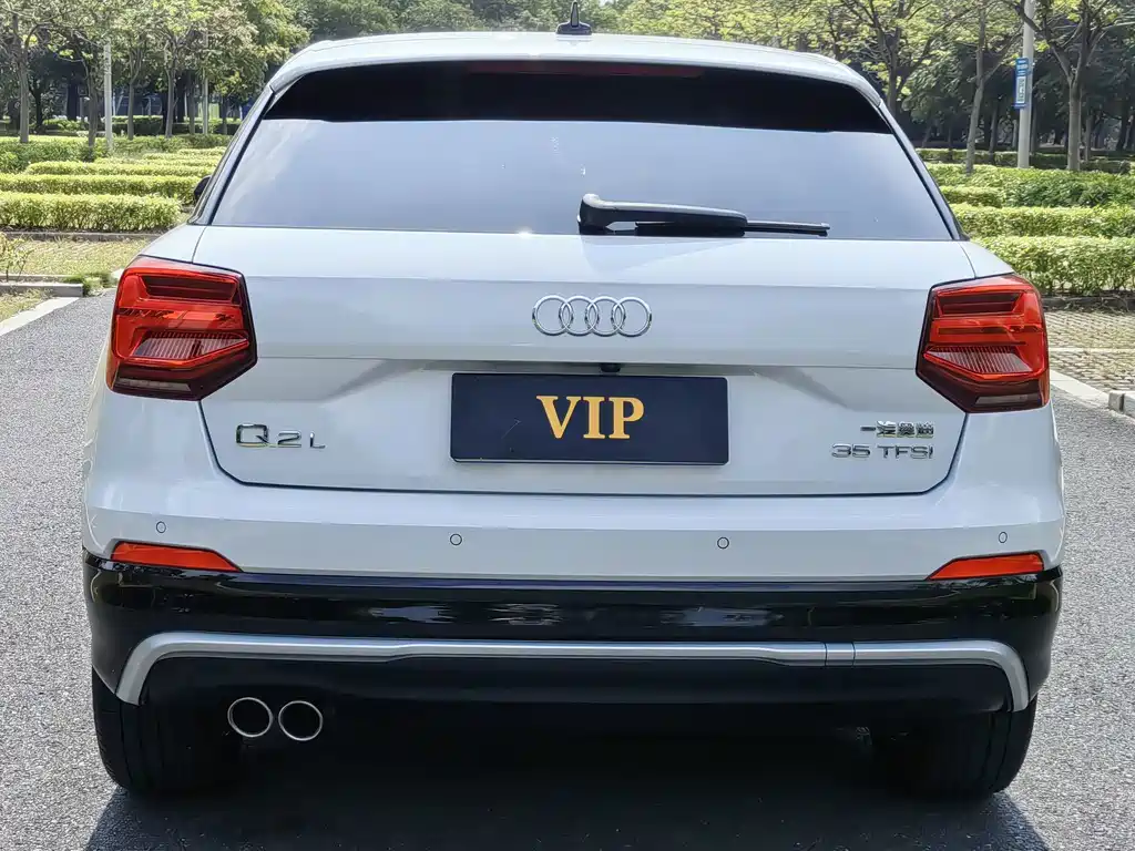 Audi Q2L — миниатюра 5