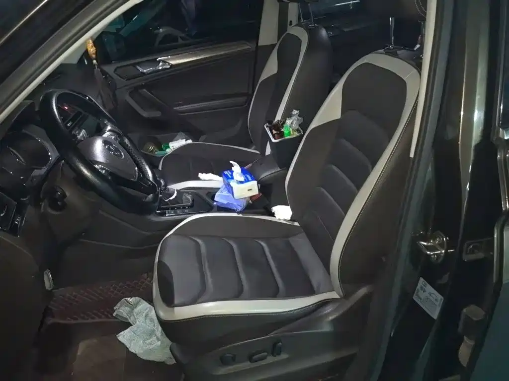 Volkswagen Tiguan L — миниатюра 8