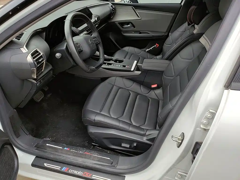 Citroen C5 X — миниатюра 15