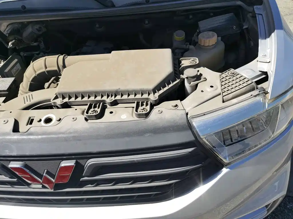 Wuling Hongguang V — миниатюра 20