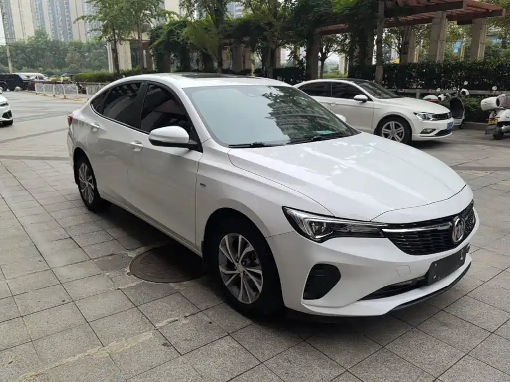 Buick Verano — миниатюра 4