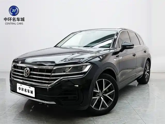 VOLKSWAGEN TOUAREG 2020